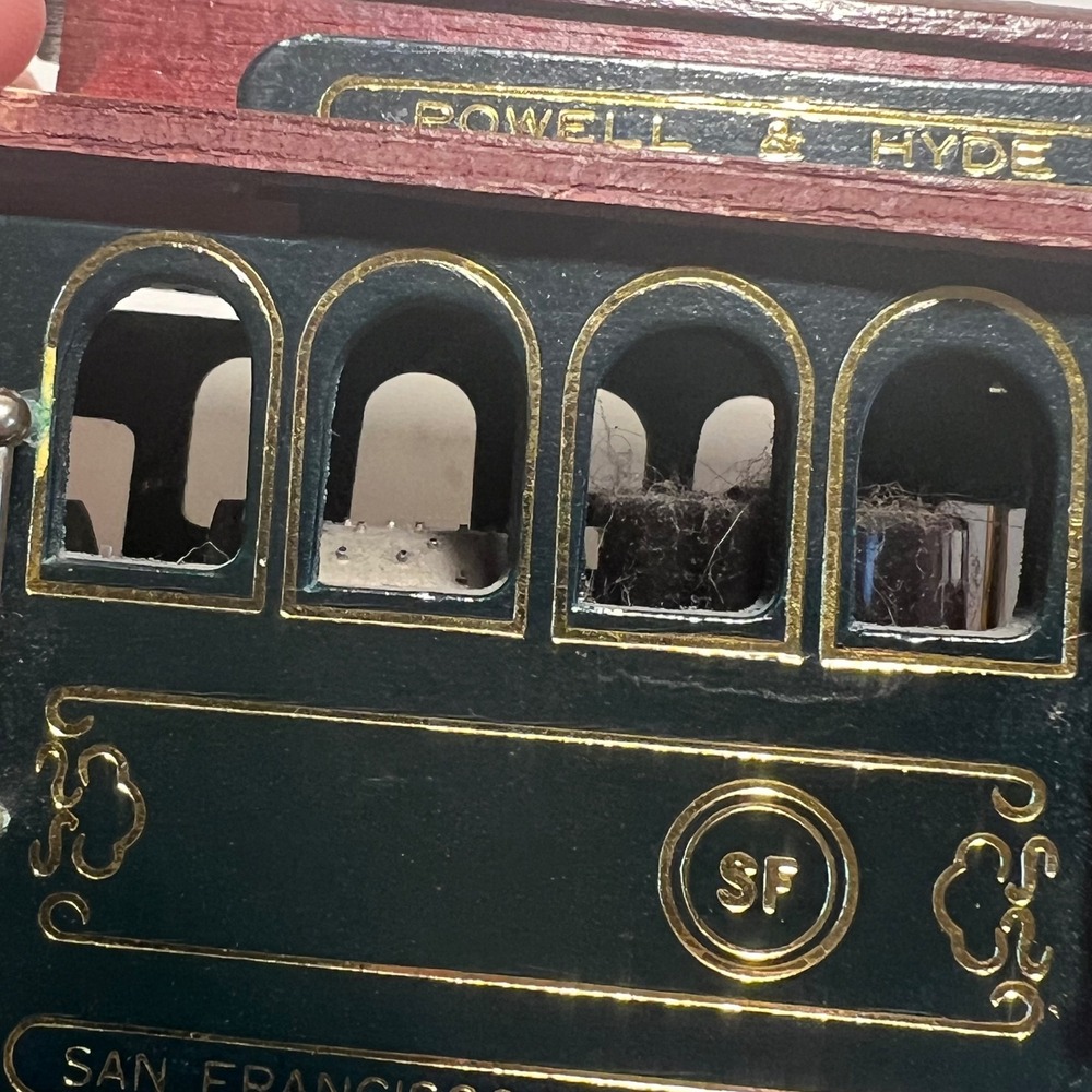 GATCO San Francisco Cable Car Music Box Powell & Hyde Green Brown Wood No. 25 - Picture 12 of 12